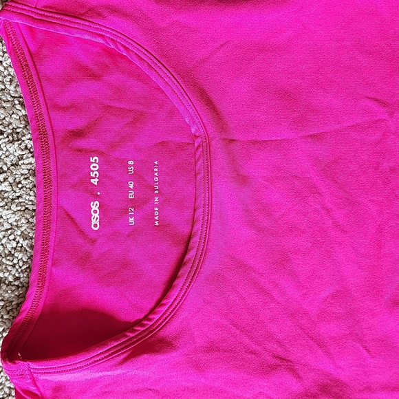 Asos active crop tanks - never worn - Picture 6 of 7